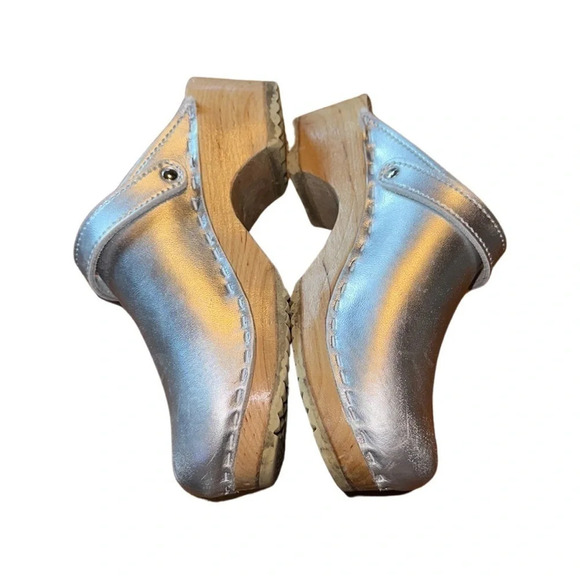 Sven Girl's Clog Silver Sling Strap Size 31/1 - Picture 3 of 8